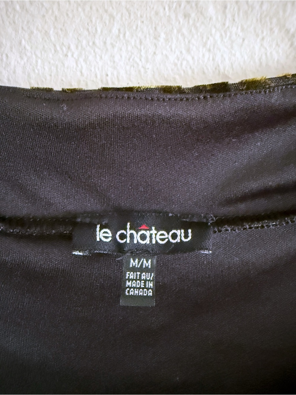 Y2K Le Château Sleeveless Velvet Burnout Floral Wrap Tank Top in Black & Green - Picture 4 of 5